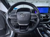 Thumbnail of 2023 Celestial Silver Metallic Toyota Highlander