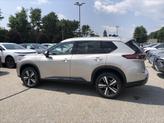 Thumbnail of 2025 Champagne Silver Metallic Nissan Rogue