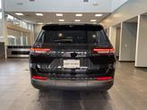 Thumbnail of 2025 Diamond Black Crystal Pearlcoat Jeep Grand Cherokee L