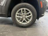 Thumbnail of 2025 Baltic Gray Metallic Clearcoat Jeep Grand Cherokee L
