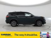Thumbnail of 2023 Green Nissan Pathfinder