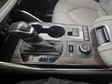 Thumbnail of 2020 Blue Toyota Highlander