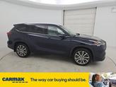 Thumbnail of 2020 Blue Toyota Highlander