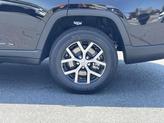 Thumbnail of 2025 Diamond Black Jeep Grand Cherokee L