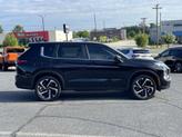 Thumbnail of 2022 Labrador Black Pearl Mitsubishi Outlander