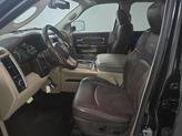 Thumbnail of 2016 Brilliant Black Crystal Pearlcoat RAM 1500