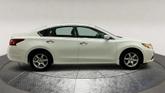 Thumbnail of 2018 Glacier White Nissan Altima