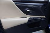 Thumbnail of 2021 Blue Lexus ES 350