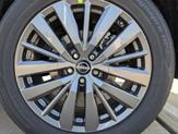 Thumbnail of 2025 Everest White Pearl Tricoat Nissan Pathfinder