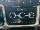 Thumbnail of 2023 Glacial White Pearl Kia Sorento
