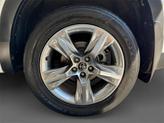 Thumbnail of 2019 Blizzard Pearl Toyota Highlander