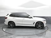 Thumbnail of 2022 Mineral White Metallic BMW X5