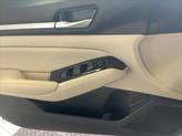 Thumbnail of 2025 Pearl White Tricoat Nissan Altima