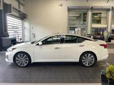 Thumbnail of 2025 Pearl White Tricoat Nissan Altima