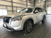 Thumbnail of 2025 Brilliant Silver Nissan Pathfinder