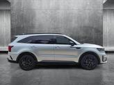 Thumbnail of 2022 Sparkling Silver Kia Sorento