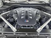 Thumbnail of 2026 Mineral White Metallic BMW X7