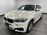 Thumbnail of 2019 Alpine White BMW X6