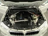 Thumbnail of 2019 Alpine White BMW X6