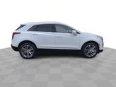 Thumbnail of 2025 Crystal White Tri-Coat Cadillac XT5