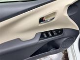 Thumbnail of 2016 White Toyota Prius