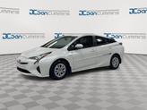 Thumbnail of 2016 White Toyota Prius