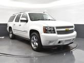 Thumbnail of 2013 White Chevrolet Suburban