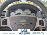 Thumbnail of 2008 Brilliant Black Crystal Pearl Chrysler Town & Country