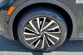 Thumbnail of 2025 Deep Black Pearl Effect Volkswagen ID.4