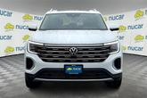 Thumbnail of 2025 Opal White Pearl Effect Volkswagen Atlas