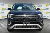 Thumbnail of 2025 Deep Black Pearl Effect Volkswagen Atlas