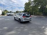 Thumbnail of 2019 Billet Silver Metallic Clearcoat Chrysler Pacifica