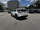 Thumbnail of 2025 Glacier White Nissan Pathfinder