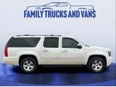 Thumbnail of 2012 White Chevrolet Suburban