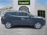 Thumbnail of 2022 Diamond Black Jeep Compass