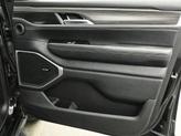 Thumbnail of 2023 Diamond Black Crystal Pearlcoat Jeep Wagoneer