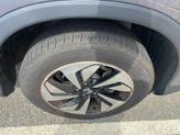 Thumbnail of 2015 Alabaster Silver Metallic Honda CR-V