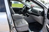 Thumbnail of 2019 Celestial Silver Metallic Toyota Highlander