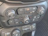 Thumbnail of 2022 Alpine White Clearcoat Jeep Renegade