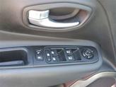Thumbnail of 2022 Alpine White Clearcoat Jeep Renegade