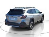 Thumbnail of 2023 Ice Silver Metallic Subaru Outback