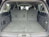 Thumbnail of 2018 White Platinum Metallic Tri-Coat Lincoln Navigator L