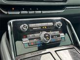Thumbnail of 2018 White Platinum Metallic Tri-Coat Lincoln Navigator L