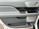 Thumbnail of 2018 White Platinum Metallic Tri-Coat Lincoln Navigator L