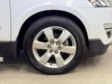 Thumbnail of 2017 Iridescent Pearl Tricoat Chevrolet Traverse