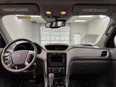 Thumbnail of 2017 Iridescent Pearl Tricoat Chevrolet Traverse
