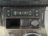 Thumbnail of 2017 Iridescent Pearl Tricoat Chevrolet Traverse