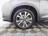 Thumbnail of 2023 Magnetite Gray Metallic Subaru Forester