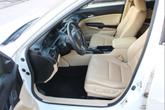 Thumbnail of 2012 White Diamond Pearl Honda Crosstour