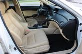 Thumbnail of 2012 White Diamond Pearl Honda Crosstour